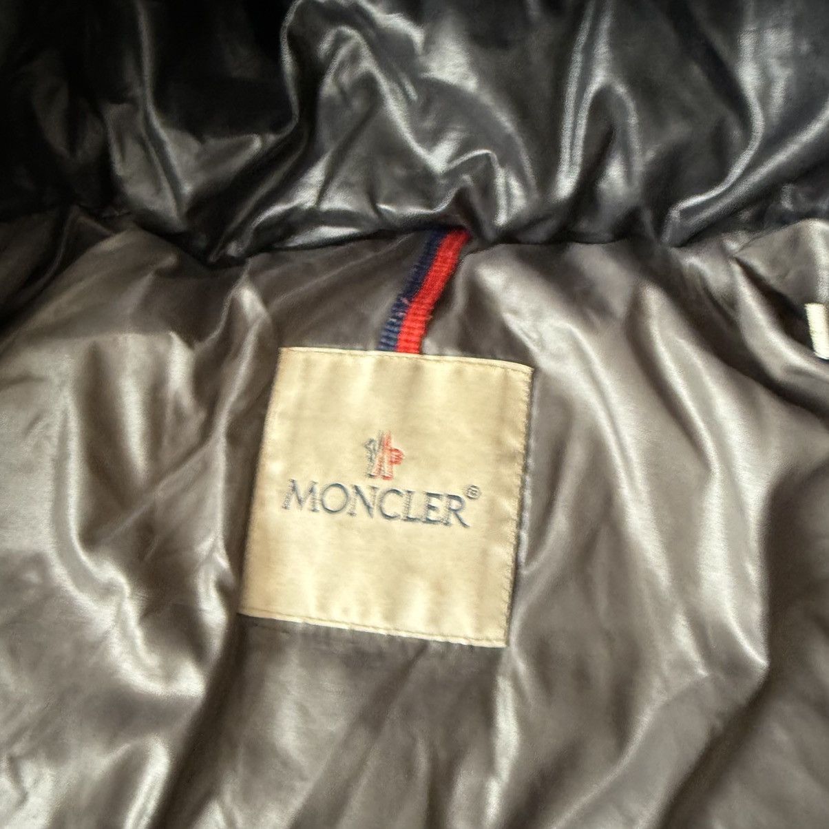 Moncler Moncler Maya jacket size 4 black with damage Size US L / EU 52-54 / 3 - 8 Thumbnail