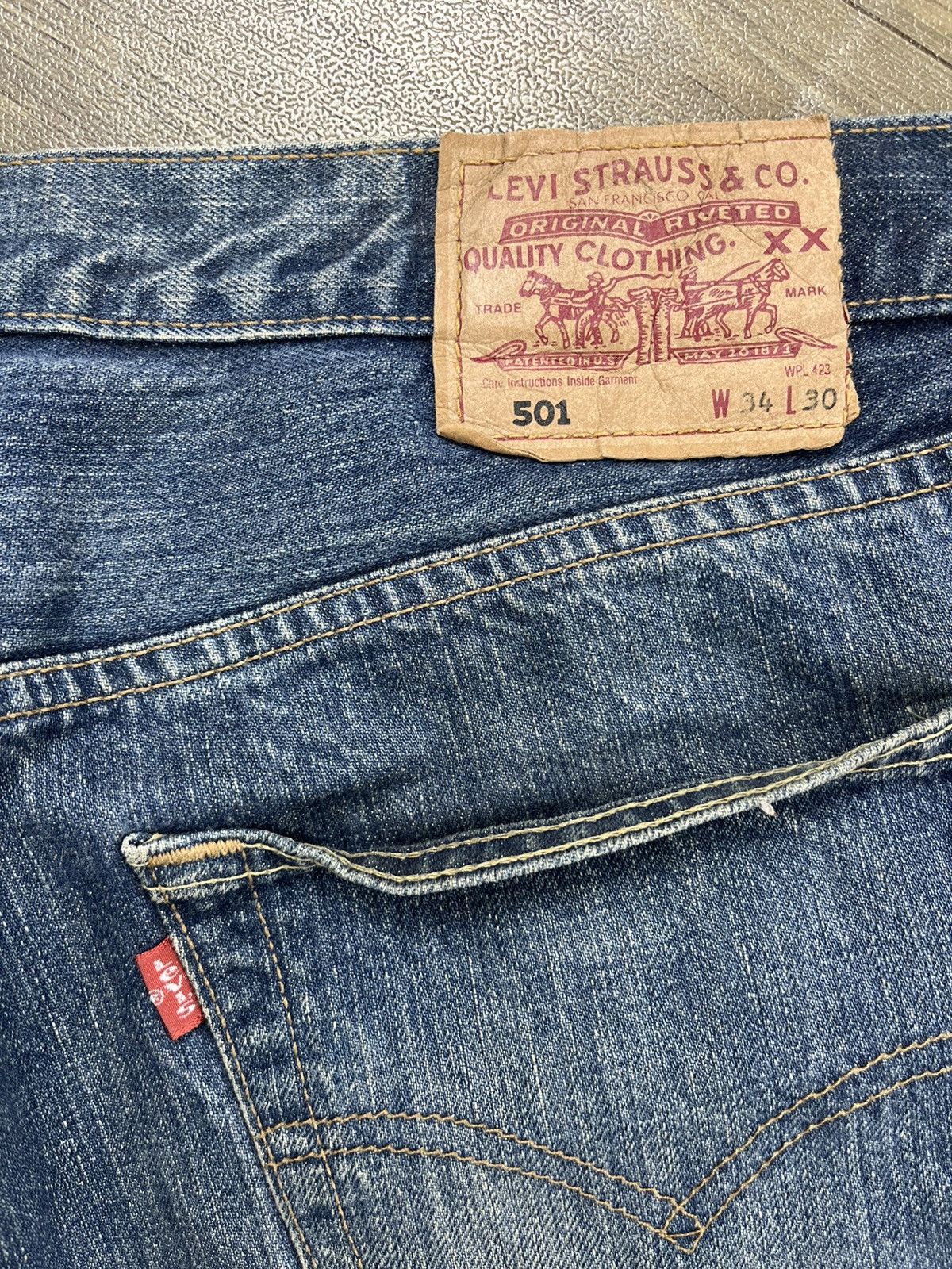 Levi's Vintage Clothing 🇹🇷1990s Vintage Levis 501 Distressed 34x30 Straight Leg Jeans Size US 34 / EU 50 - 14 Thumbnail