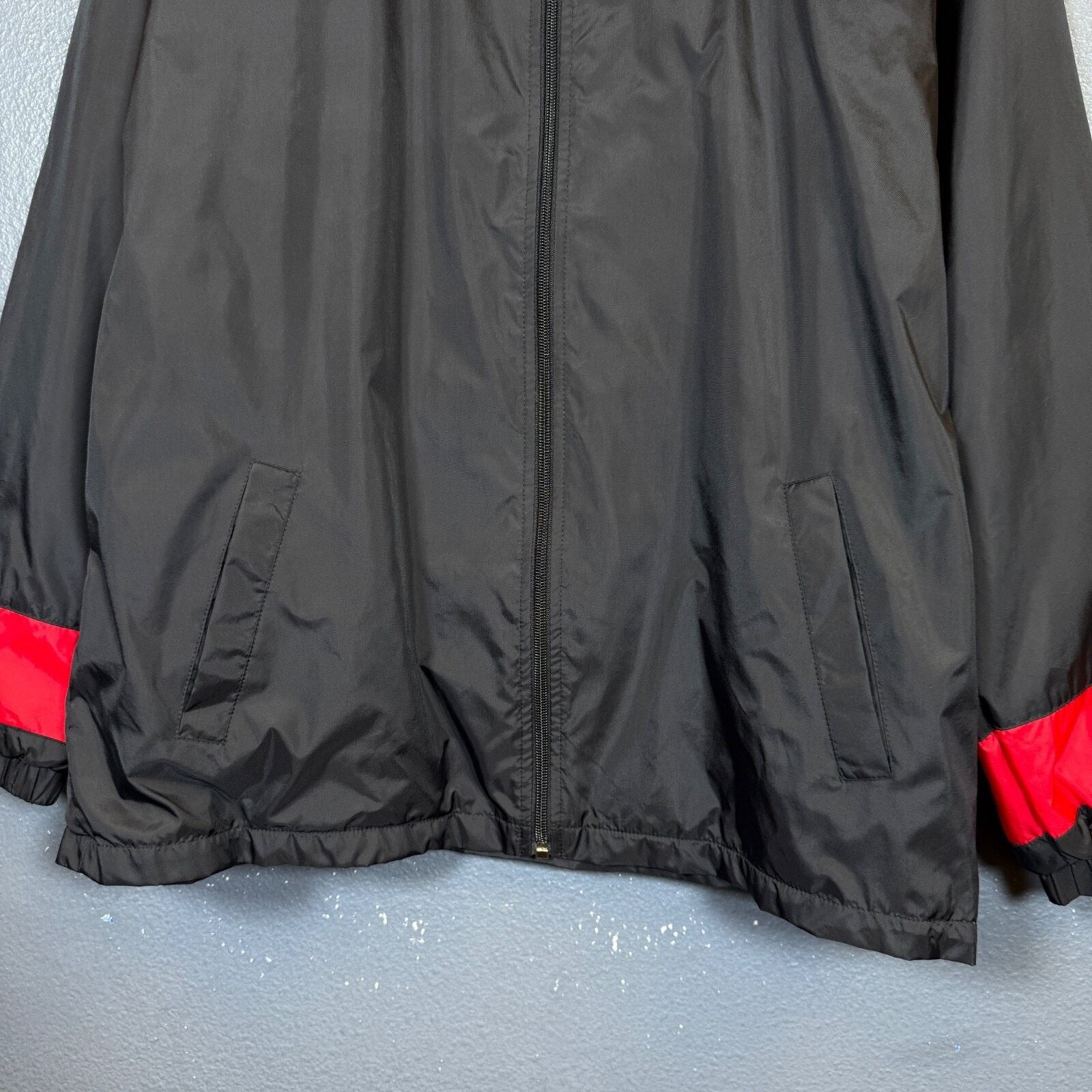 Starter Starter XL men Black Chicago Bulls NBA Nylon jacket vintage Size US XL / EU 56 / 4 - 8 Thumbnail