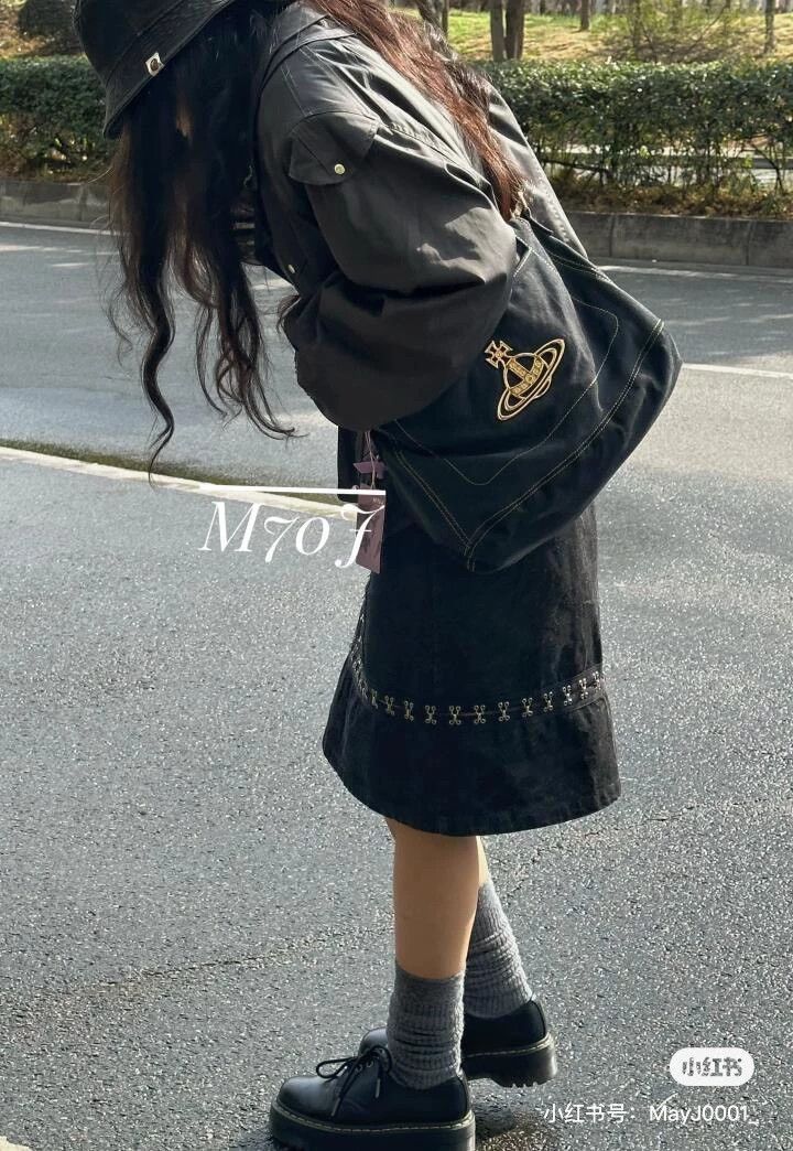 Vivienne Westwood Vivienne Westwood size os Littered with a bag of canvas mai Size ONE SIZE - 5 Thumbnail