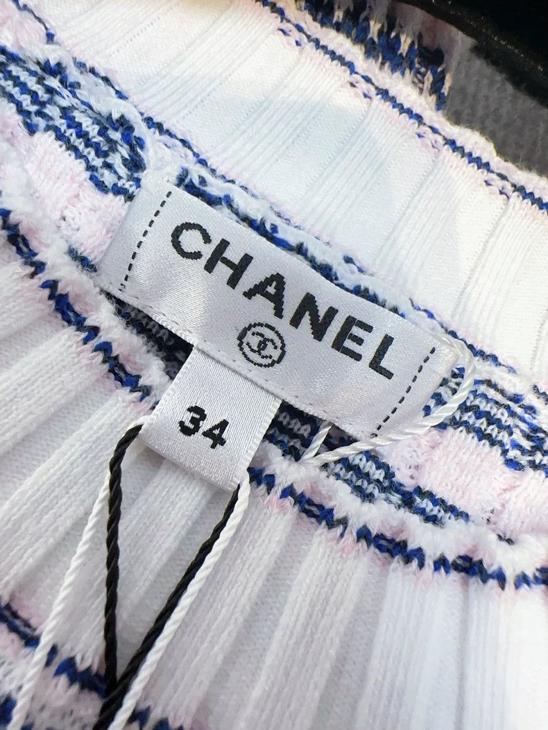 Chanel Chanel 20p light-colored blue striped white logo short-sle Size XXS / US 00 / IT 34 - 8 Thumbnail