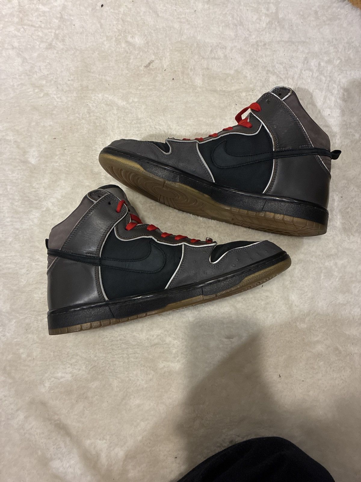 MF Doom × Nike MF doom Hi-top dunk Size US 12 / EU 45 - 6 Thumbnail