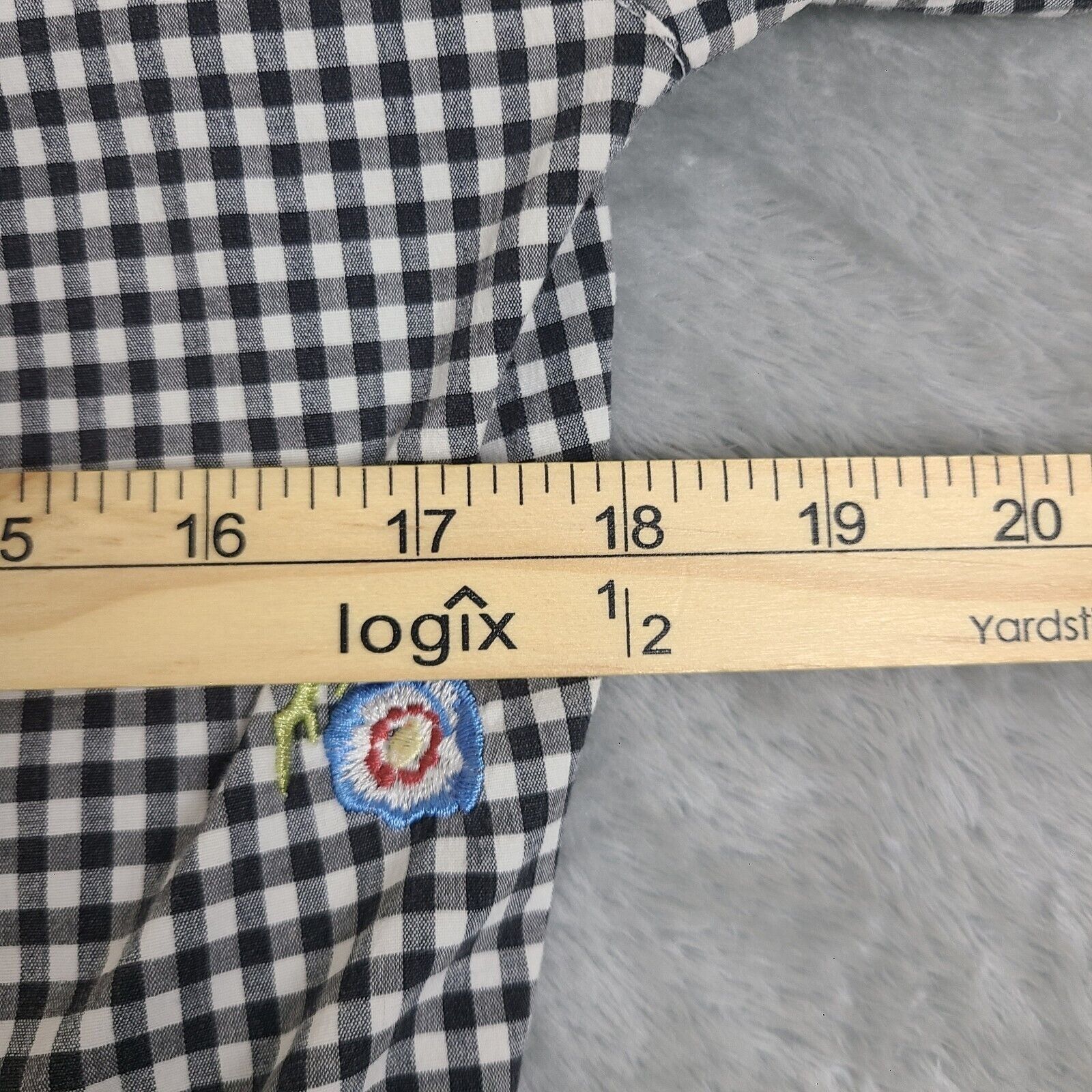 Vintage Vintage Teddi Petite Button Down Shirt Womens Size PL Embroi Size ONE SIZE - 6 Thumbnail
