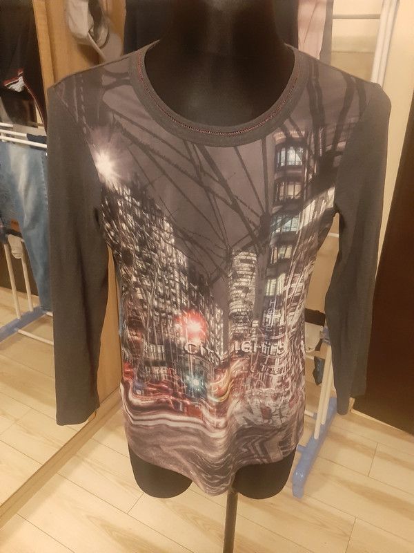 Other city Size L / US 10 / IT 46 - 1 Thumbnail