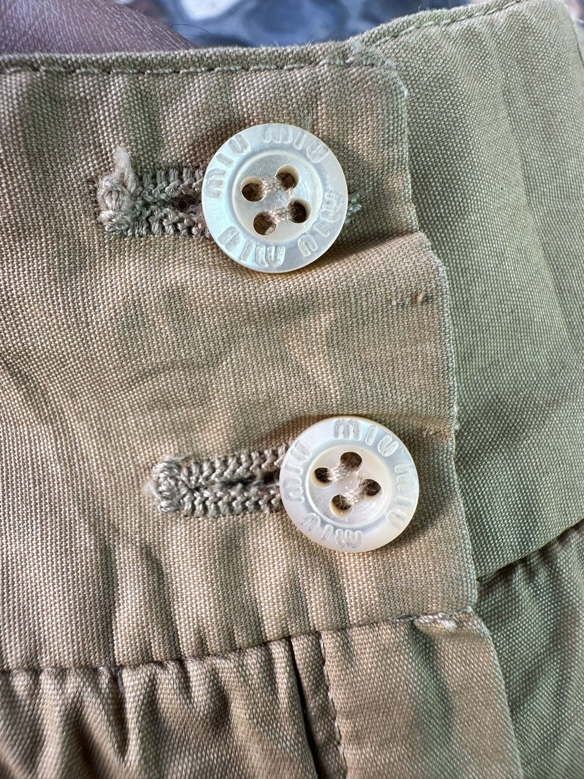 Miu Miu Miu Miu Luxury Short Size 28" / US 6 / IT 42 - 11 Thumbnail