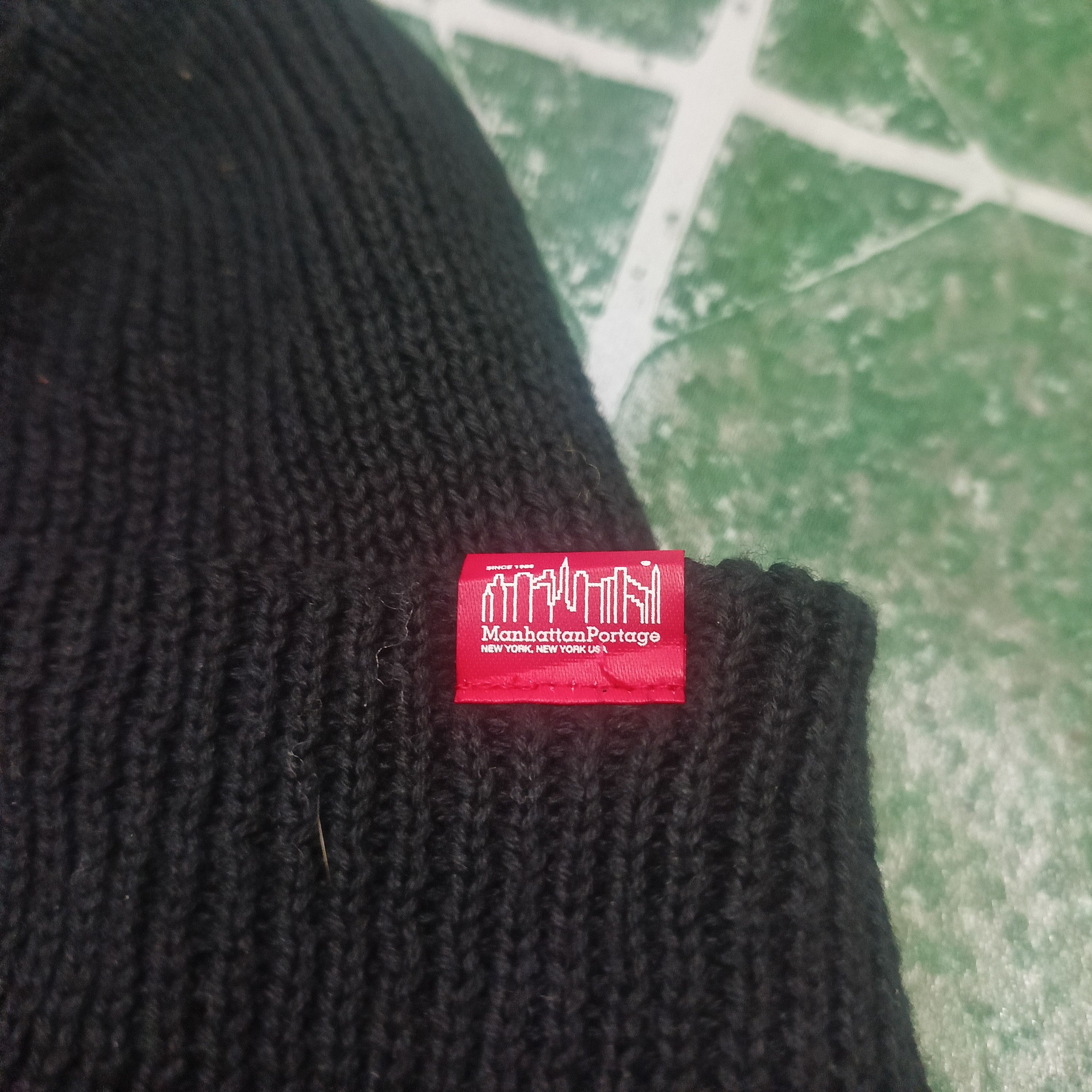 Manhattan Portage Manhattan portage 3 way knit beanie hat Size ONE SIZE - 4 Thumbnail