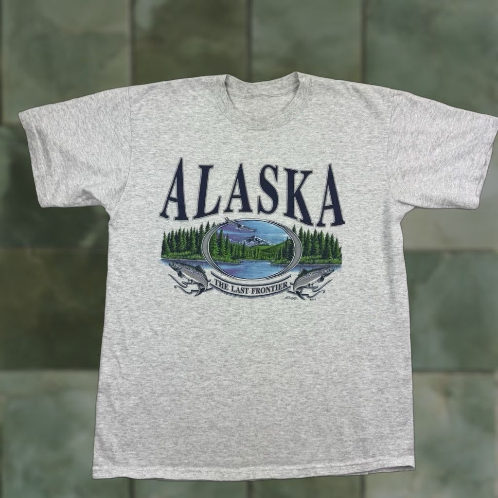 Vintage VINTAGE Alaska T-Shirt Men Adult Large Gray Nature Animals Y2K Eagle Forest 90s Concert? (remove questionable) Size US L / EU 52-54 / 3 - 1 Thumbnail