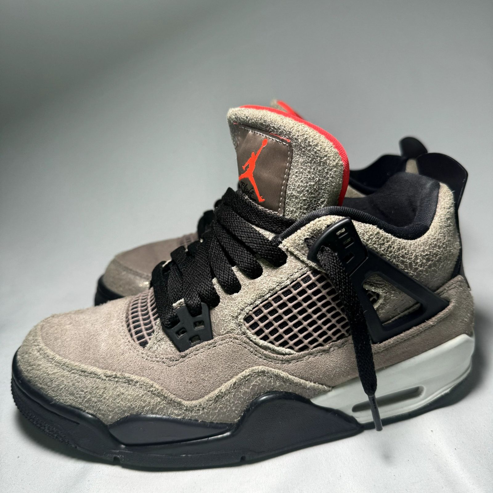 Jordan Brand × Nike Size 6 - Nike Air Jordan 4 Retro GS Taupe Haze Men's Shoes Size US 6 / EU 39 - 8 Thumbnail