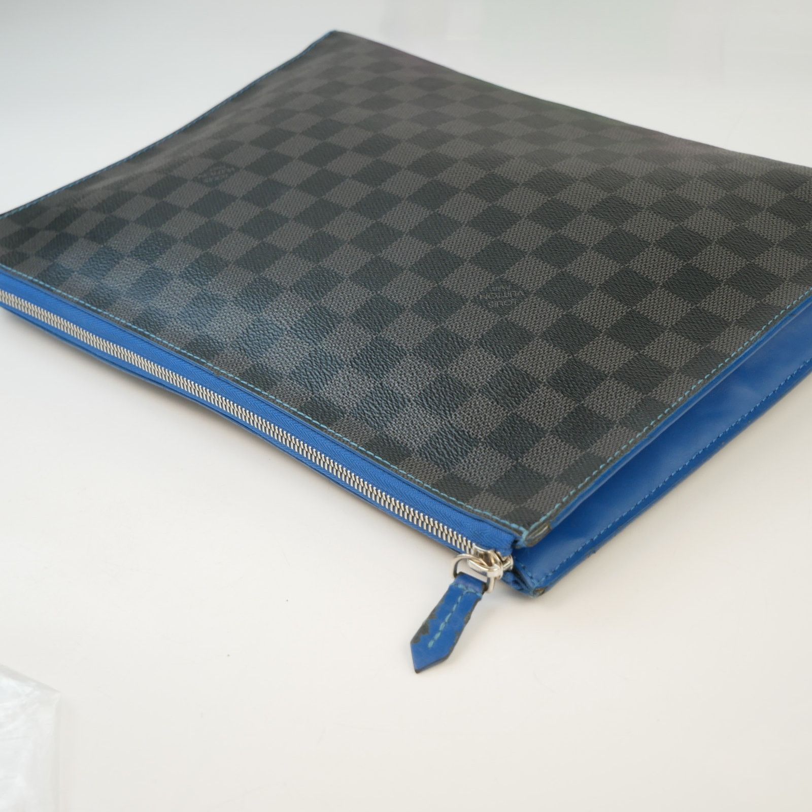 Louis Vuitton Louis Vuitton Damier Cobalt Pochette Jour GM Size ONE SIZE - 4 Thumbnail