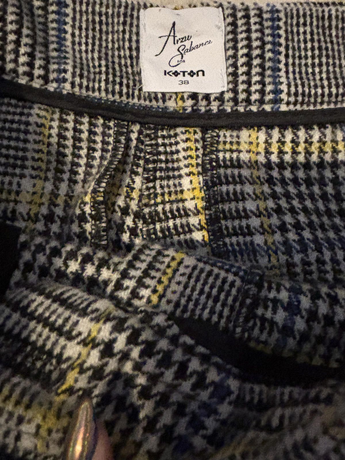 Kiton Koton Luxury Pants with Side Stripe Detail Wool sz 10 Size 32" / US 10 / IT 46 - 4 Thumbnail