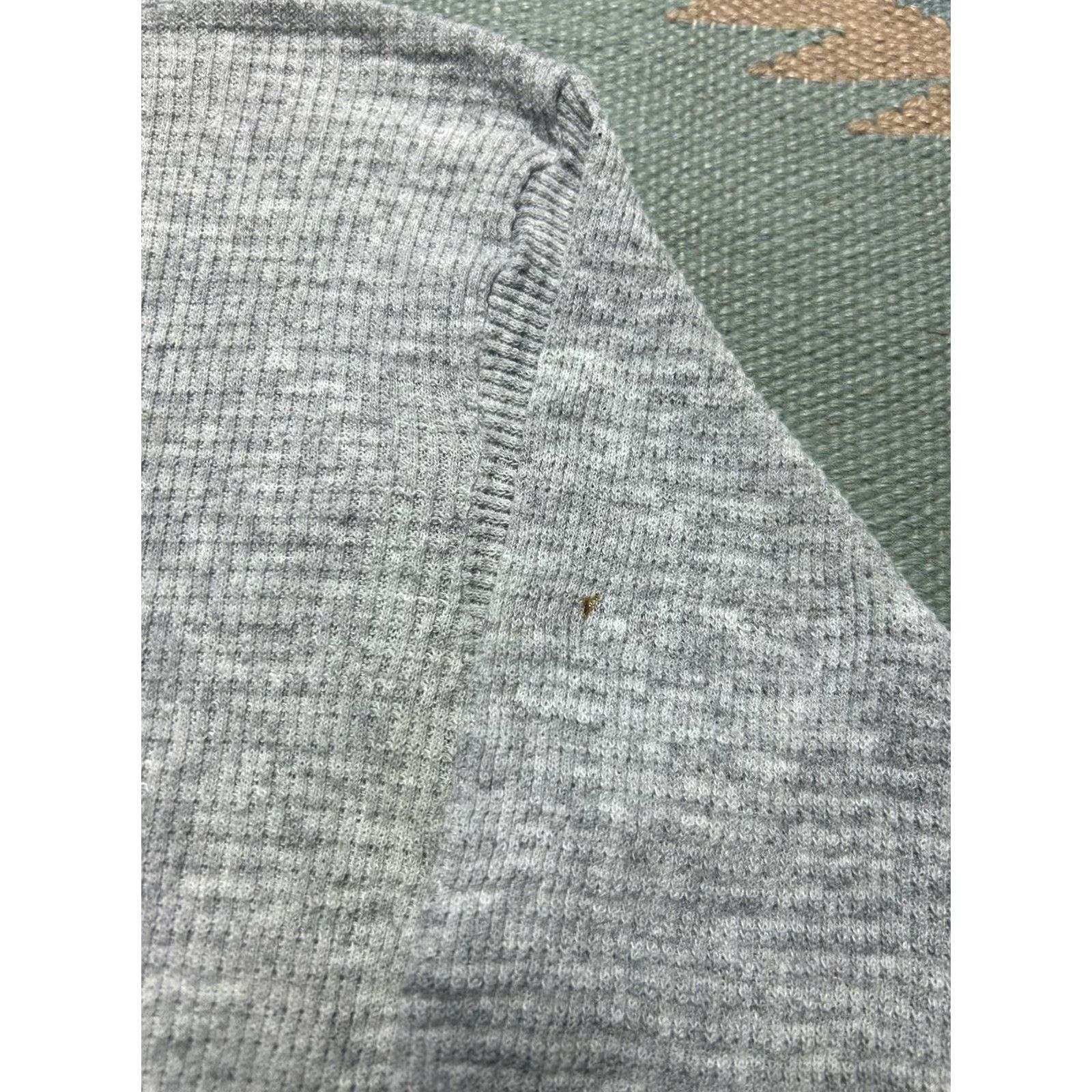 Vintage VINTAGE 70s 80s waffle knit thermal shirt gray base layer women’s XL Shirt Womens XL Gray 70s 80s Vintage Thermal Shirt Size XL / US 12-14 / IT 48-50 - 3 Thumbnail