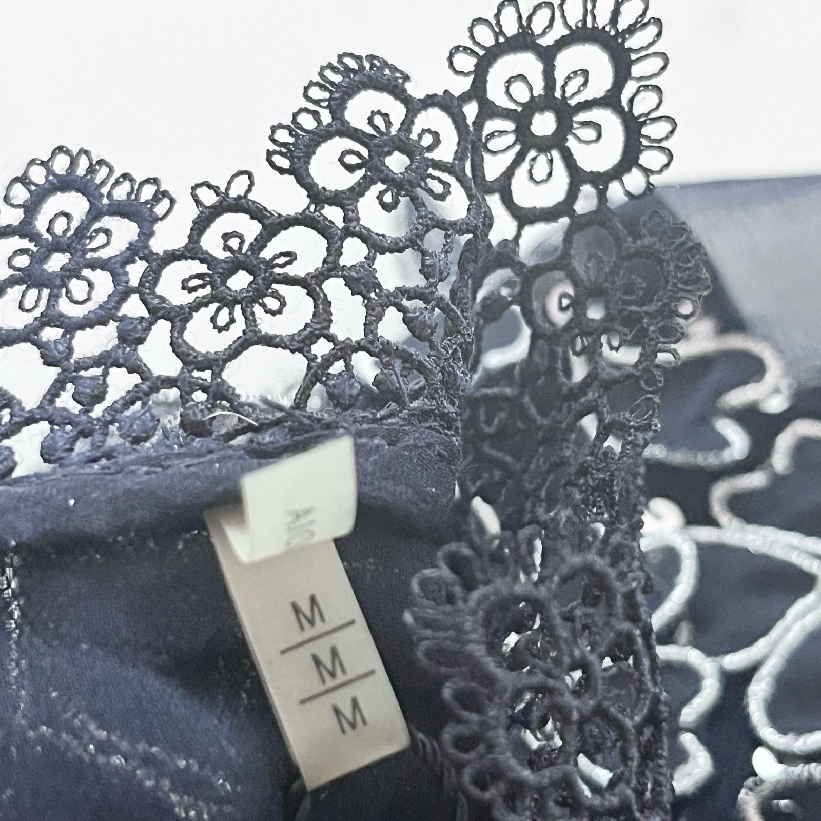 Elie Tahari Elie Tahari Navy Silver Floral Sheer Silk Bomber Jacket Size M / US 6-8 / IT 42-44 - 8 Thumbnail