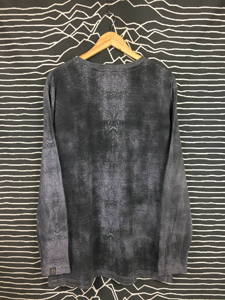 Other 2DIEFOR Acid Wash V-Neck Long Sleeve Tee Size US XL / EU 56 / 4 - 7 Thumbnail