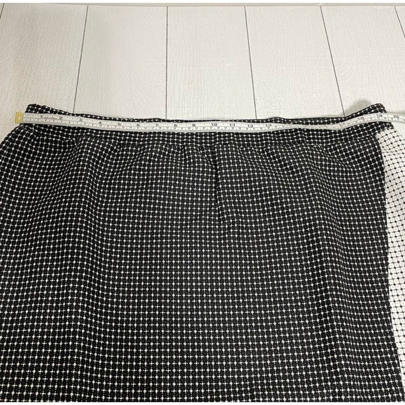 Other JESSICA LONDON Black & White Box Plaid Skirt Size 18/20 NWT Size 40" / US 18 - 4 Thumbnail