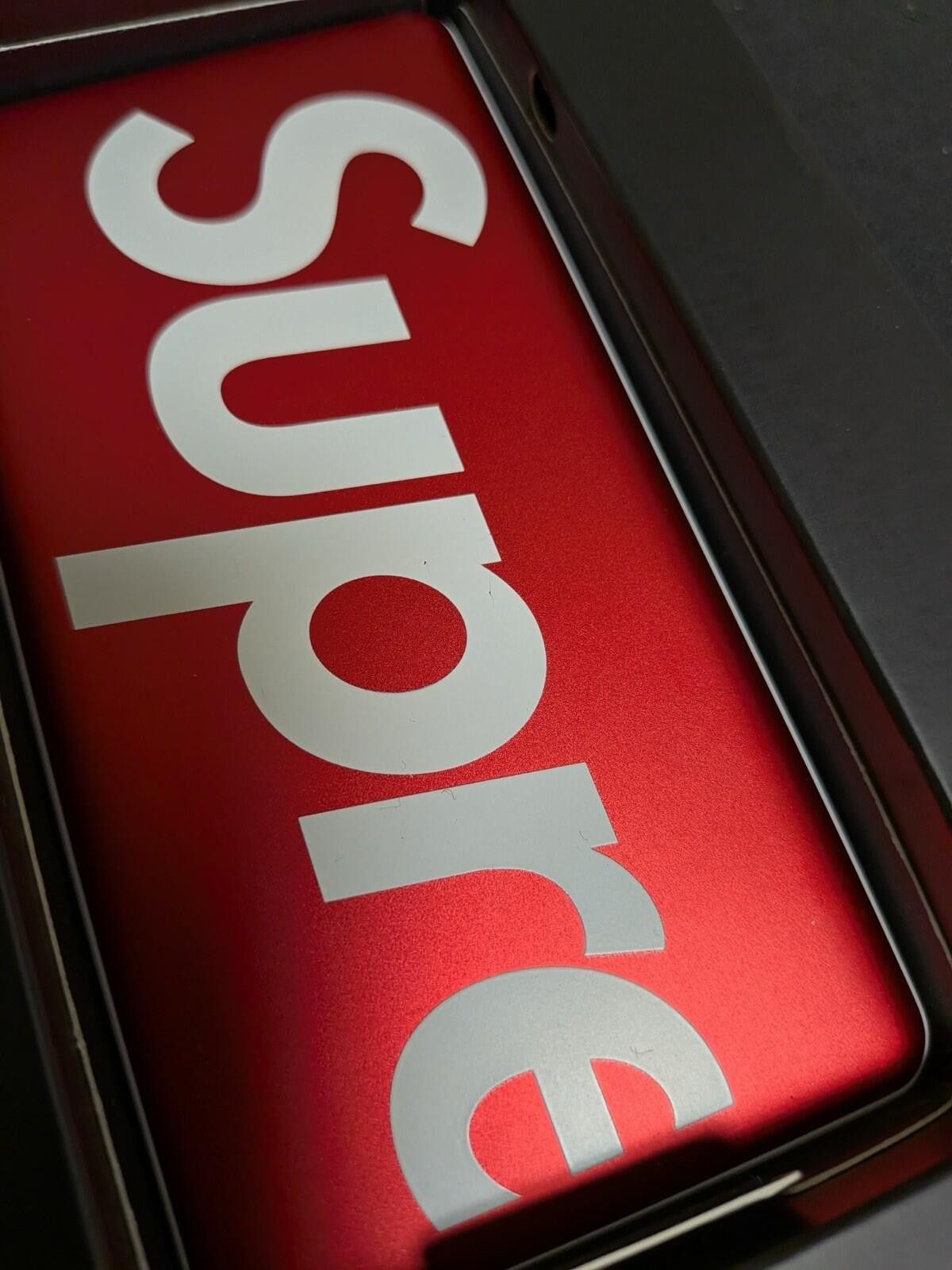 Supreme SS17 Supreme Mophie Powerstation Mini Red Size ONE SIZE - 3 Thumbnail