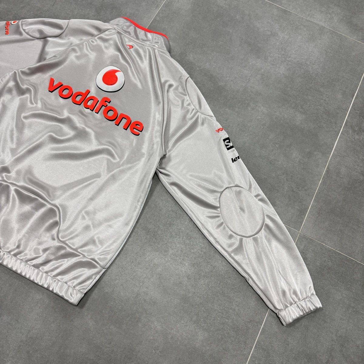 Formula 1 Formula 1 Vodafone McLaren Mercedes Hamilton Racing Jersey Size US S / EU 44-46 / 1 - 24 Thumbnail