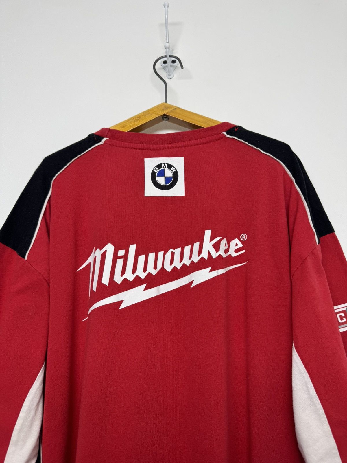 BMW Vintage Bmw Milwaukee Racing Motosport Clinton T-shirt Size US XXL / EU 58 / 5 - 4 Thumbnail