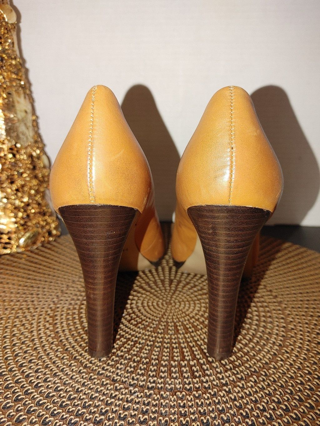 Halo Halogen Classic Heels Size 9.5 Size US 9 / IT 39 - 5 Thumbnail