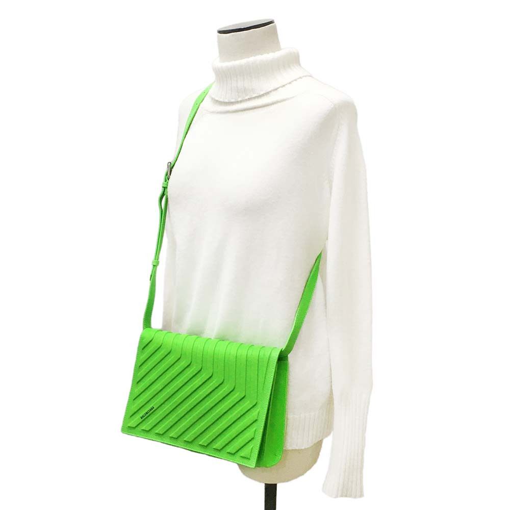 Balenciaga o1s1wg111024 Size: OS Car Flap Bag With Strap in Green Size ONE SIZE - 2 Thumbnail