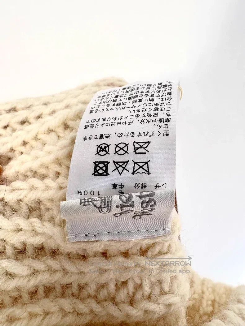 Vivienne Westwood Vivienne Westwood White knitted cat ear hat Size ONE SIZE - 5 Thumbnail
