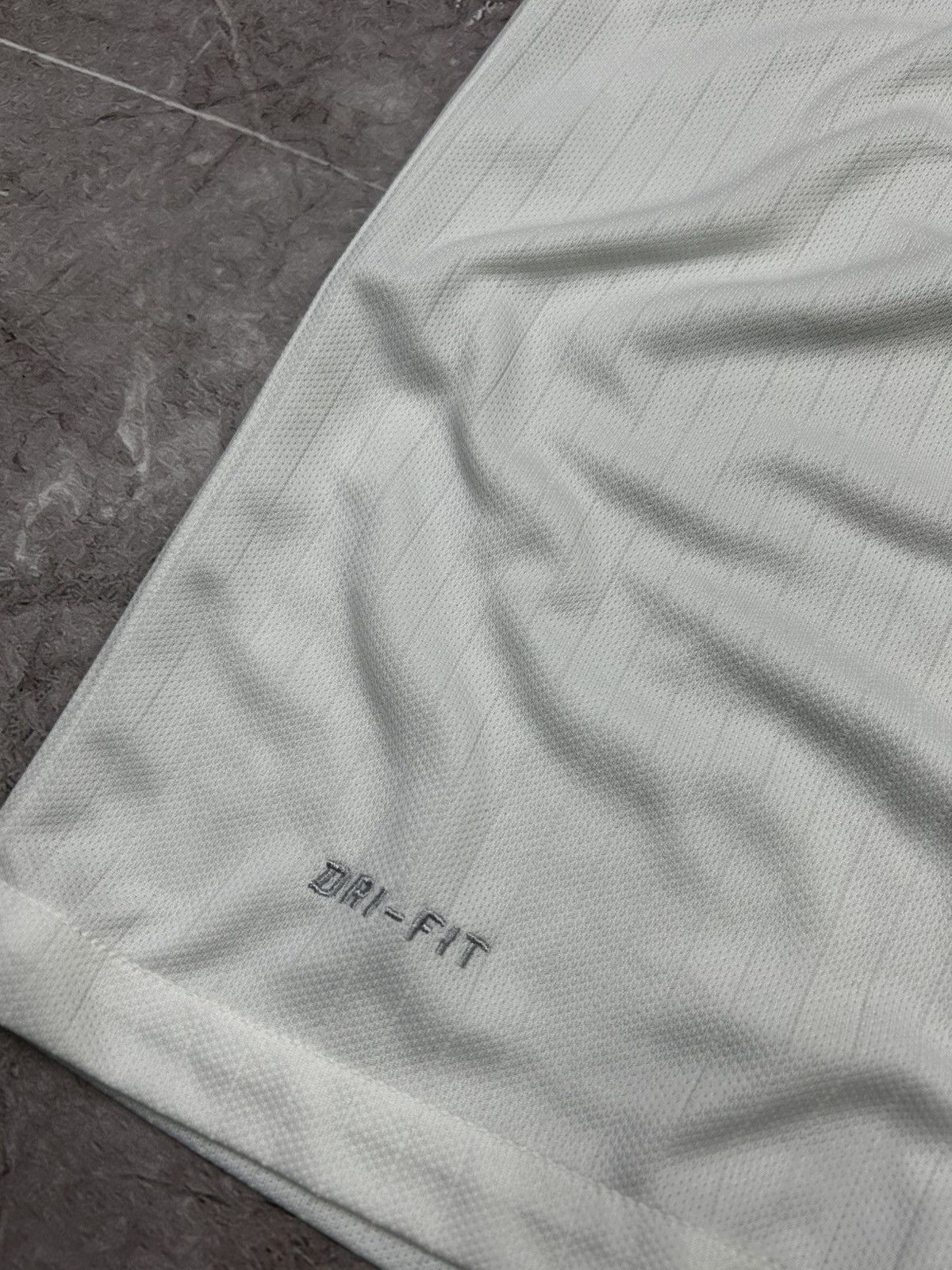 Nike × Vintage Nike England Soccer Jersey 2014 XXL Streetwear BlockCore Size US XXL / EU 58 / 5 - 5 Thumbnail