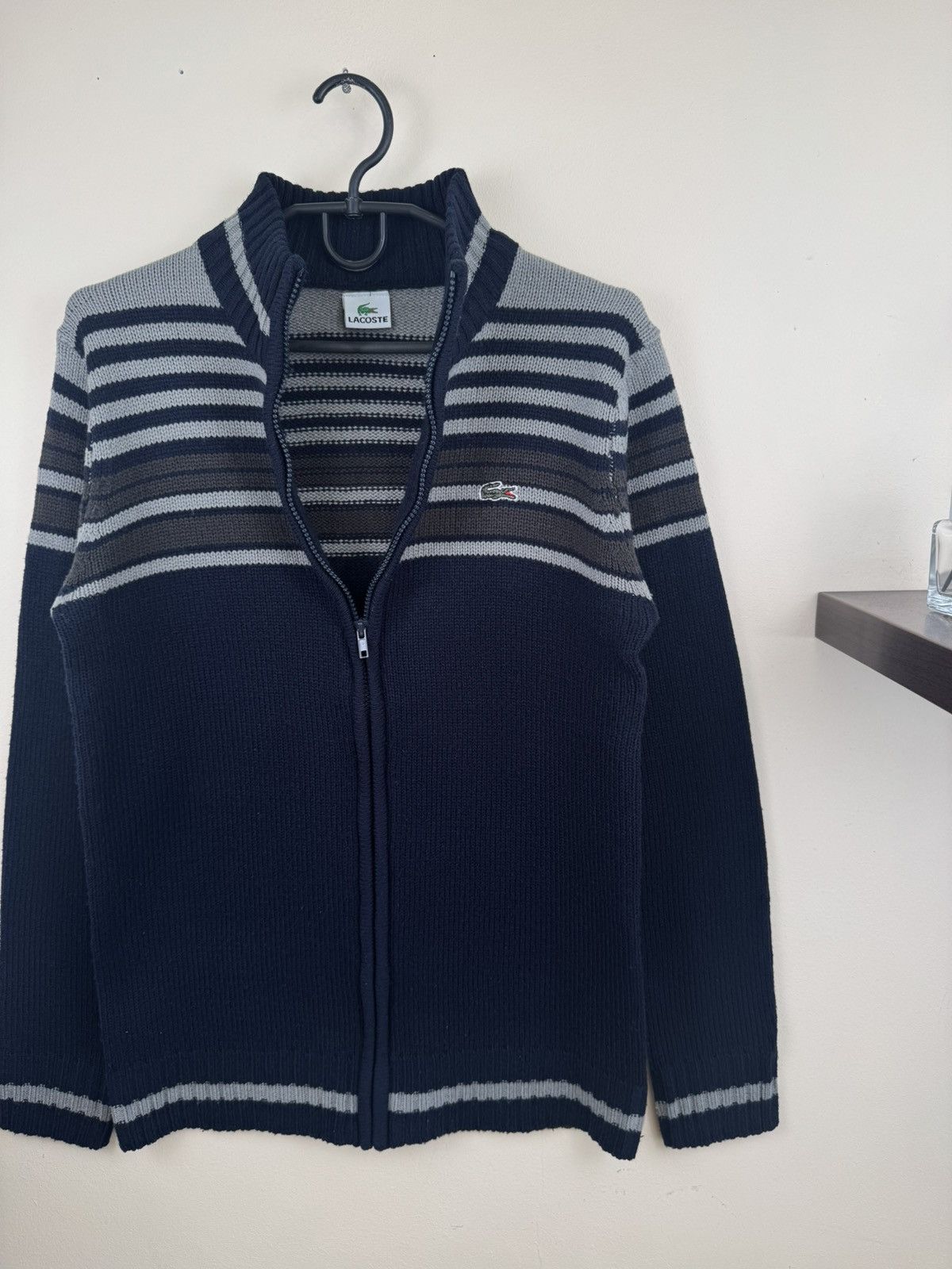 Lacoste Vintage Lacoste Knitwear Sweater S Striped Blu Gray Casual Size US S / EU 44-46 / 1 - 17 Thumbnail
