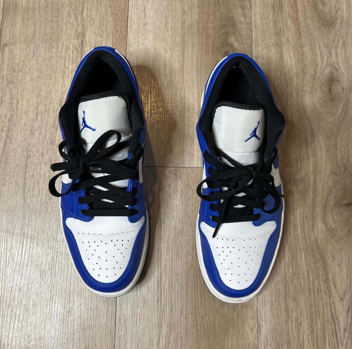 Nike Air Jordan 1 Sneakers Size US 10 / EU 43 - 2 Thumbnail