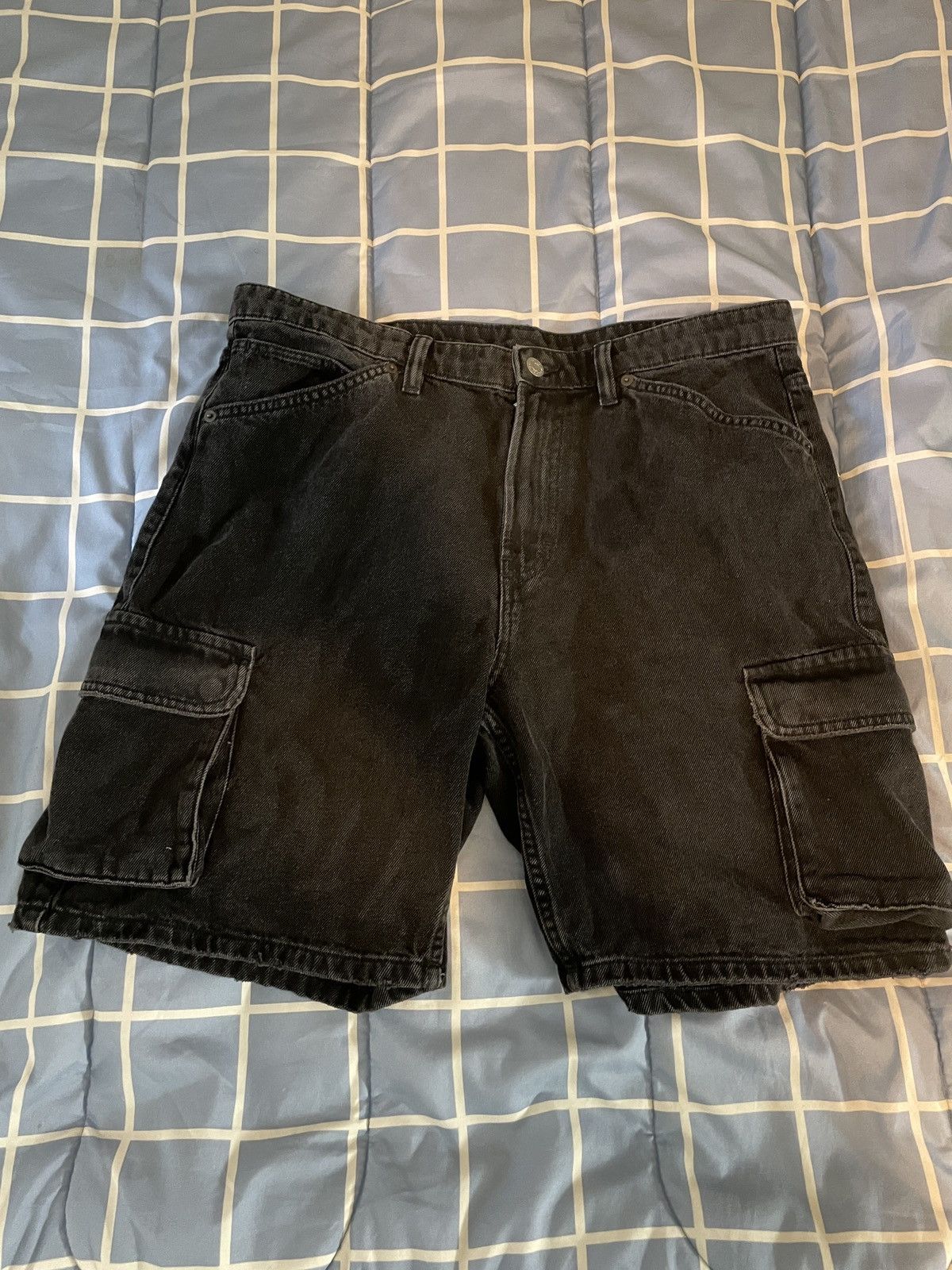 Zara Zara Denim Cargo Shorts Size US 36 / EU 52 - 1 Thumbnail