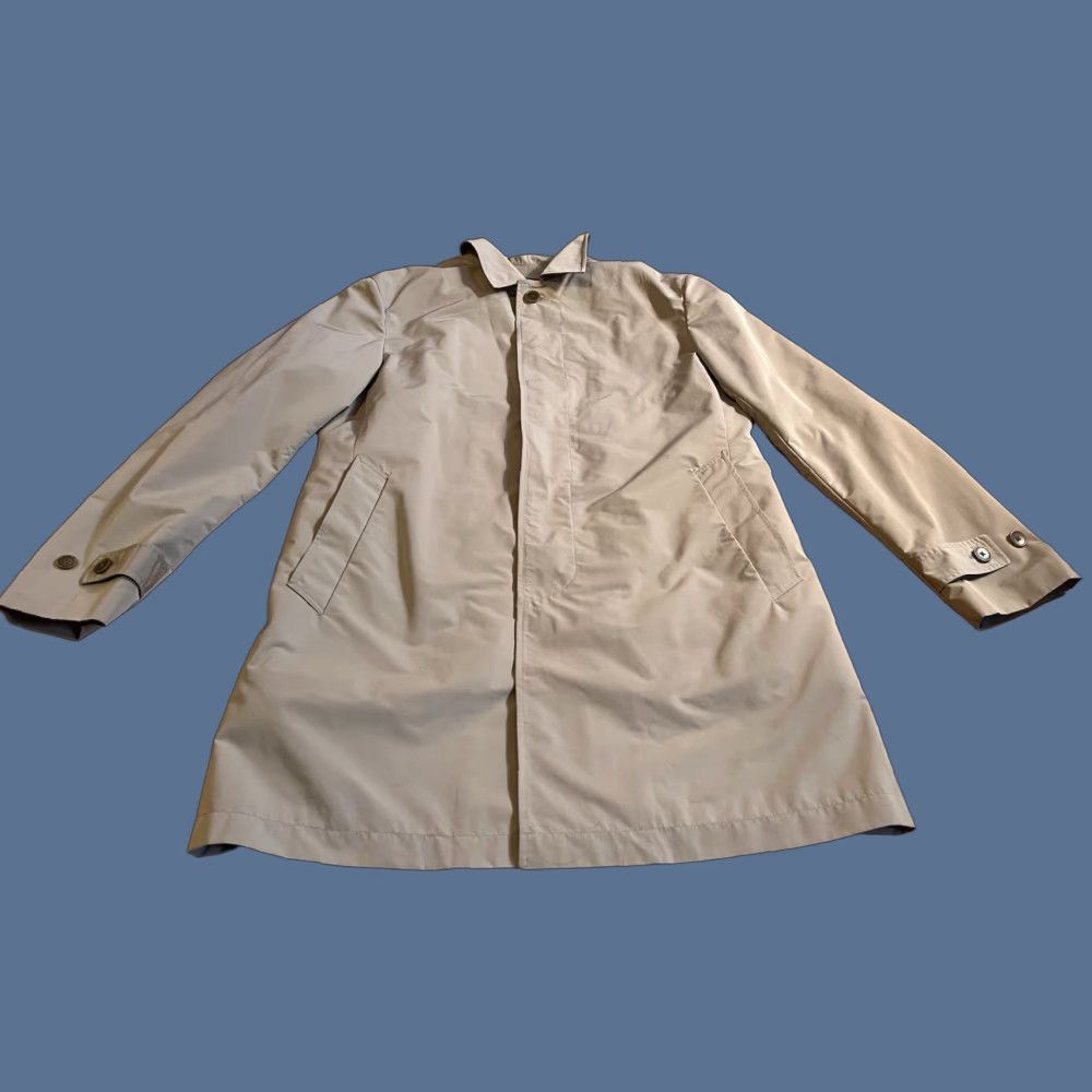 Uniqlo Uniqlo Trench Coat Men’s L Beige Waterproof Beltless Long Coat Size US L / EU 52-54 / 3 - 1 Thumbnail
