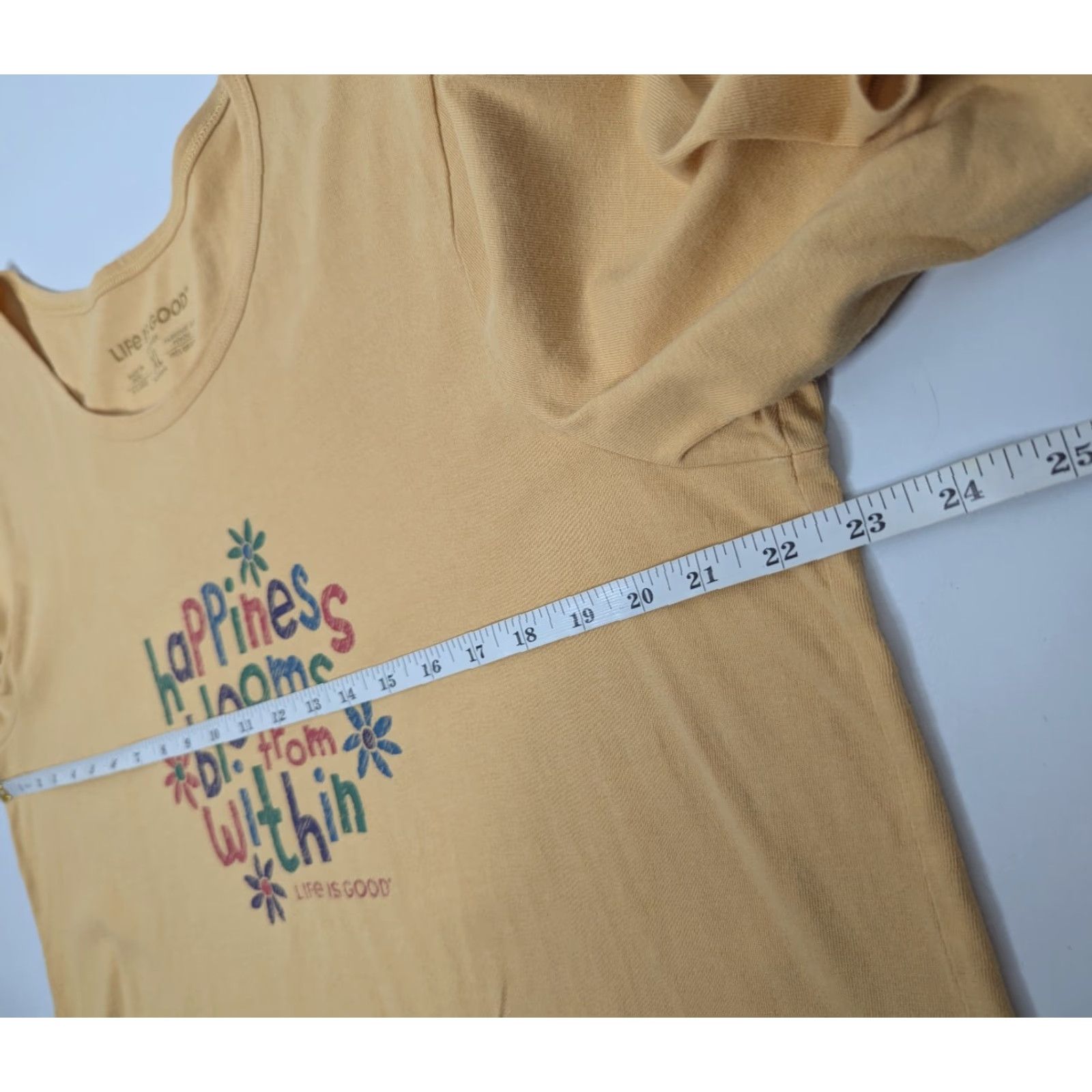 Life is Good Life Is Good Woman’s Crusher Tee Short Sleeve Peru XL Yellow Graphic Print Women Shirt 90s Beach Outdoor Colorful Relaxed Size 40" / US 18 - 6 Thumbnail