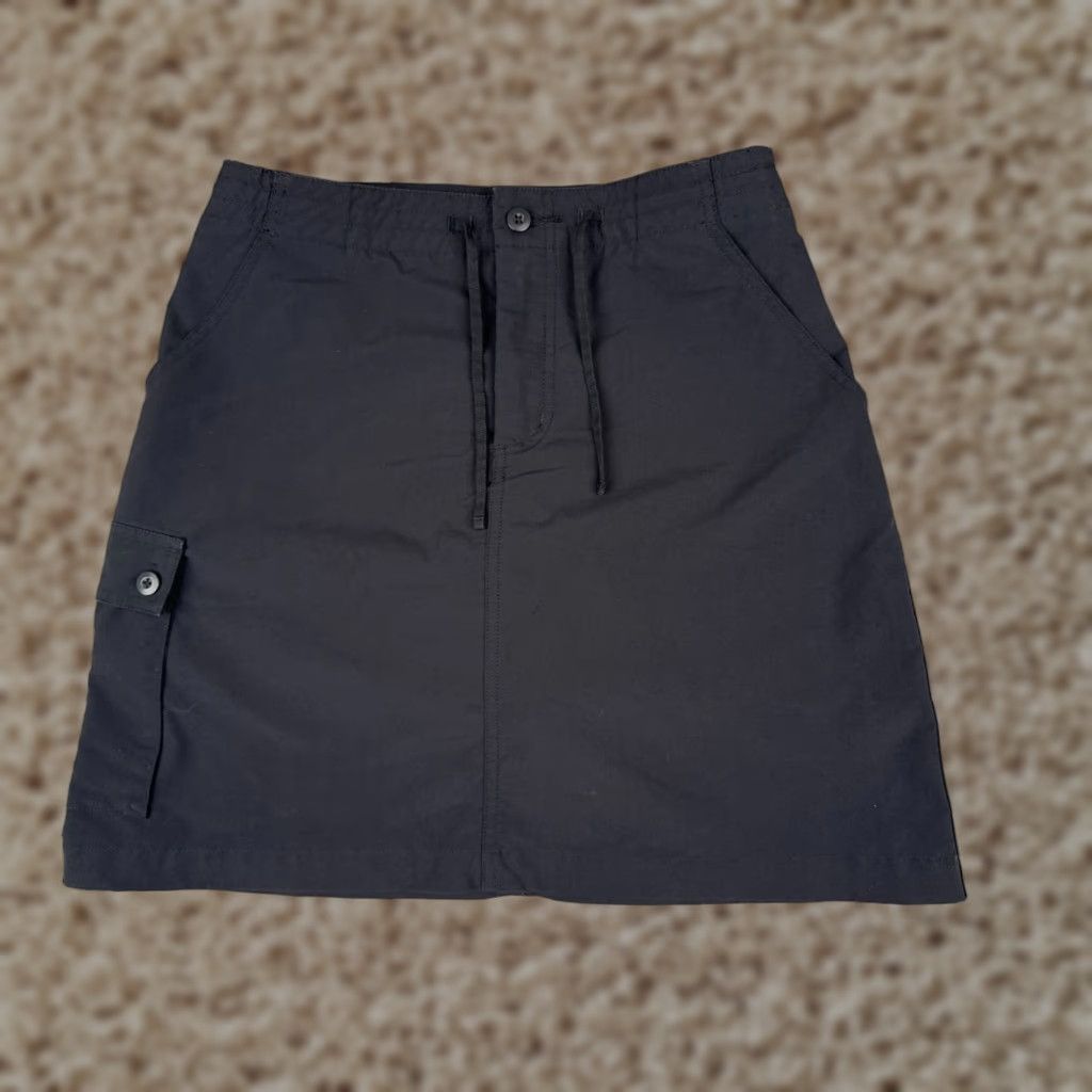 Patagonia Patagonia Skirt Women 6 Black Cargo Inter-Continental Hideaway Nylon Blend 28x18 Size 28" / US 6 / IT 42 - 1 Thumbnail