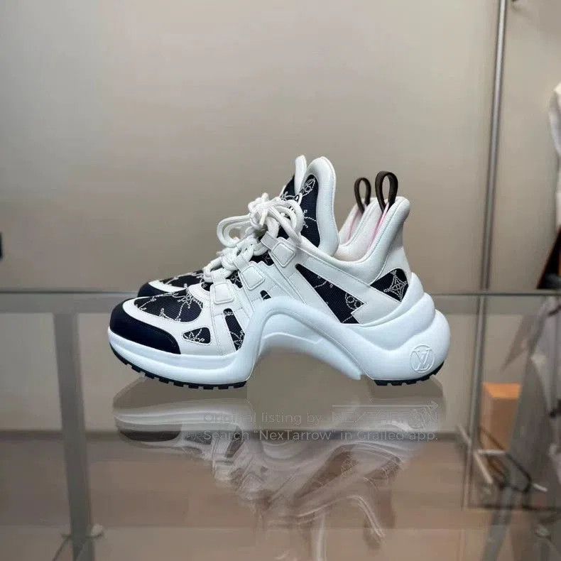 Louis Vuitton Louis Vuitton Archlight 24 White Blue Sneakers . Size US 10 / EU 43 - 3 Thumbnail