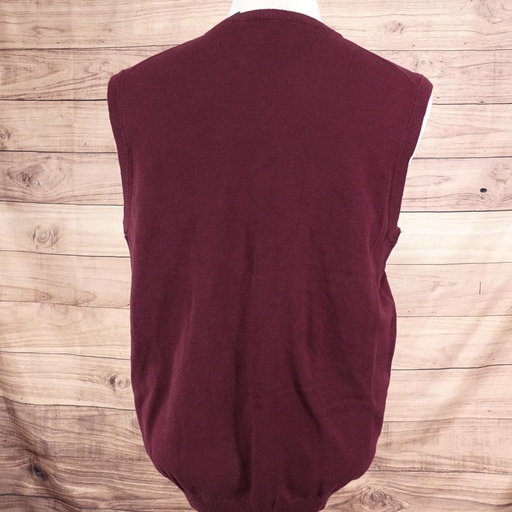 Chaps VINTAGE CHAPS Sweater Vest Shirt Mens Medium Burgundy V-Neck Cotton Embroidered Crest Logo 1978 Men Size US M / EU 48-50 / 2 - 5 Thumbnail