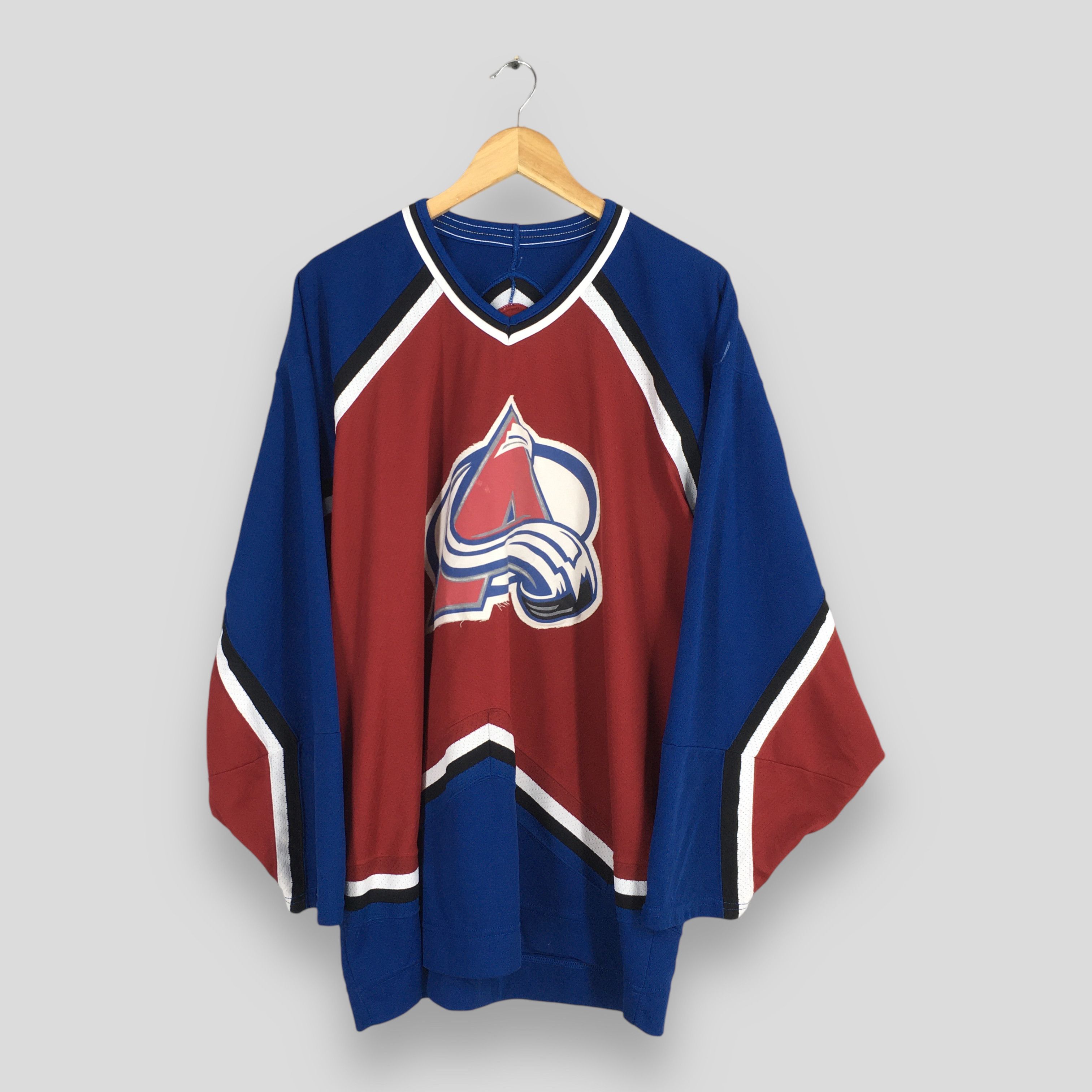 Vintage 90's Colorado Avalanche NHL Ccm Jersey XLarge