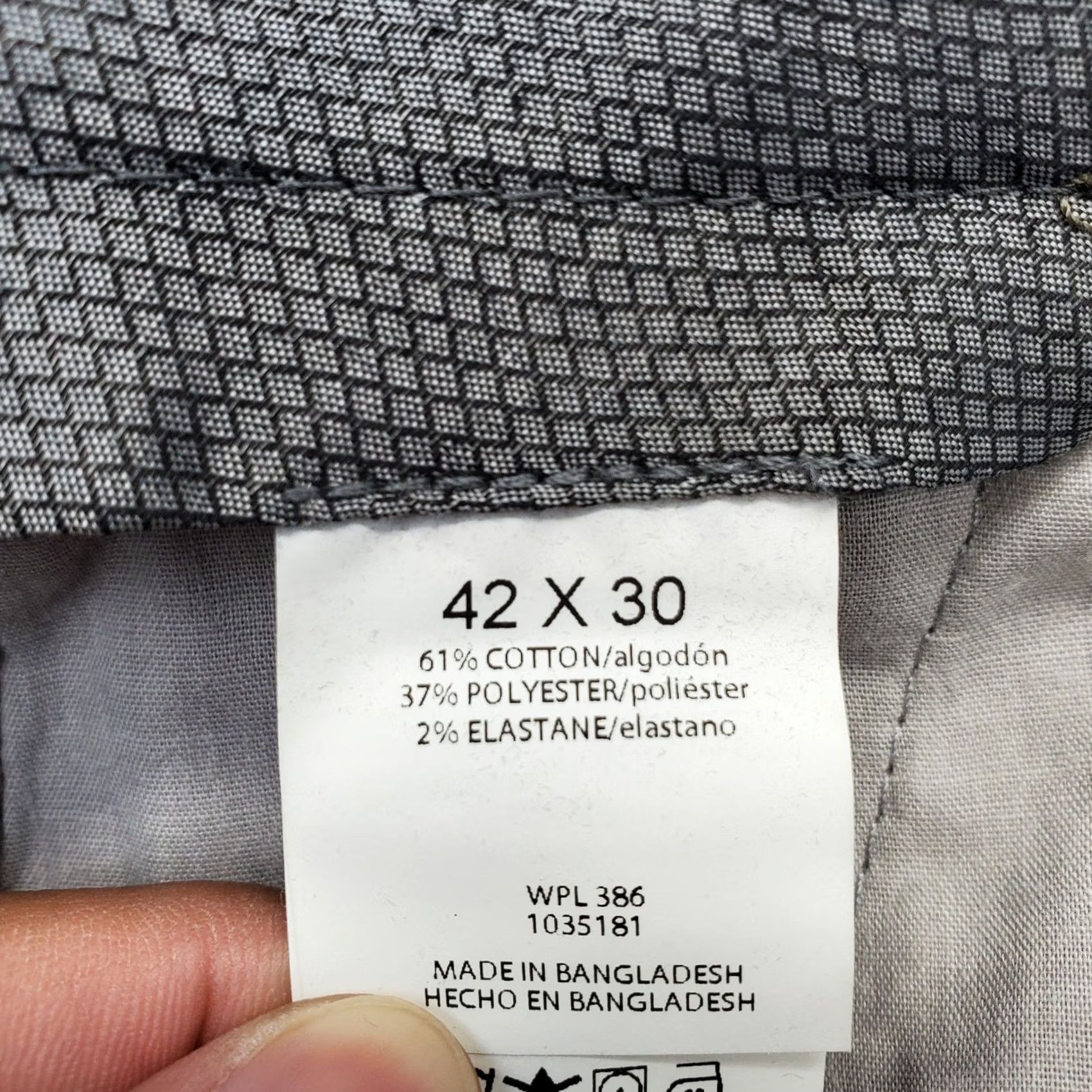Haggar Haggar Premium Khaki Pants Mens 42x30 Tan Classic Fit Straight Wrinkle Free Size US 42 / EU 58 - 7 Thumbnail