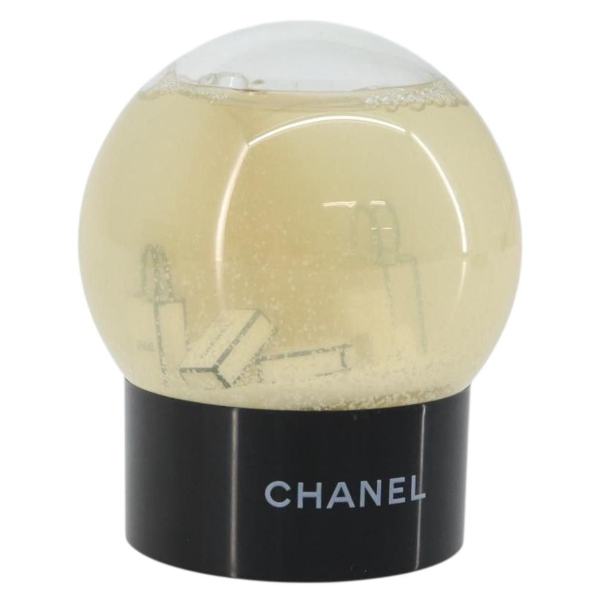 Chanel Chanel Snow Globe Glass Clear CC Size ONE SIZE - 1 Thumbnail