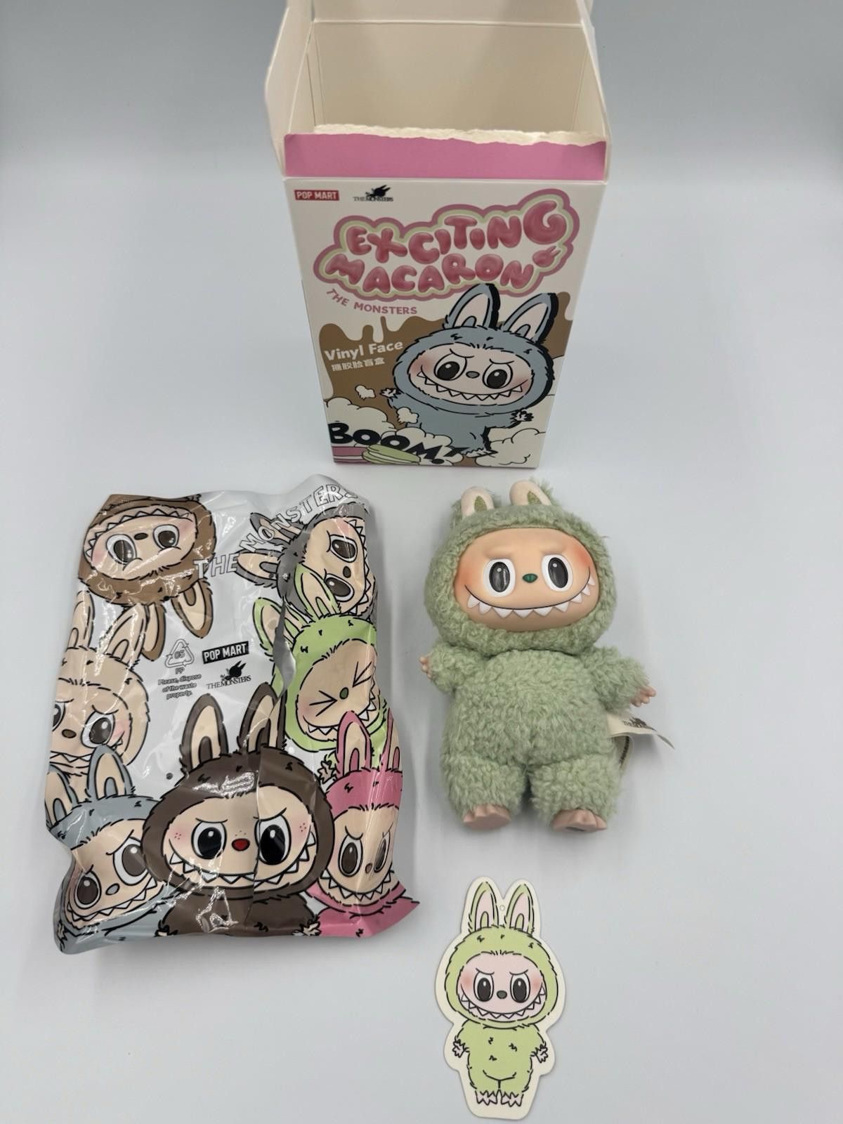 POP MART Pop Mart Labubu Exciting Macaron Green Grape Nike outfit Size ONE SIZE - 5 Thumbnail