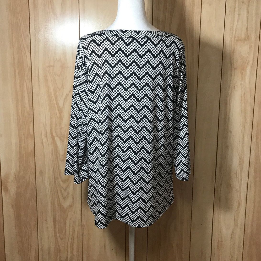 Other New York Beaded Chevron Keyhole Long Sleeve Blouse 1X Size XL / US 12-14 / IT 48-50 - 2 Thumbnail