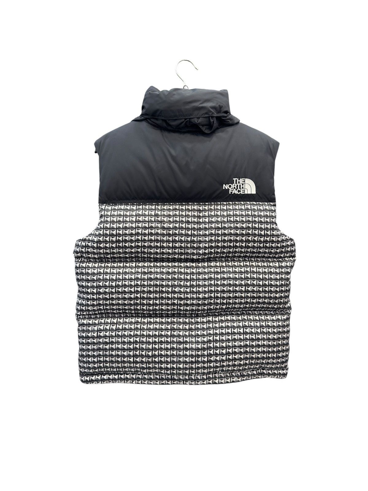 Supreme × The North Face Supreme The North Face Studded Vest Size US S / EU 44-46 / 1 - 7 Thumbnail