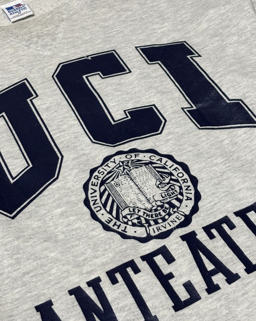 Russell Athletic 1990’s Russell Athletic “UCI” Ash Grey Sweatshirt Size US M / EU 48-50 / 2 - 2 Thumbnail