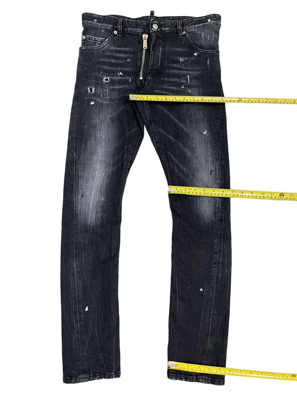 Dsquared2 Dsquared2 Grey Wash Scratch Avant Garde Style Ripped Jeans Size US 31 - 22 Thumbnail