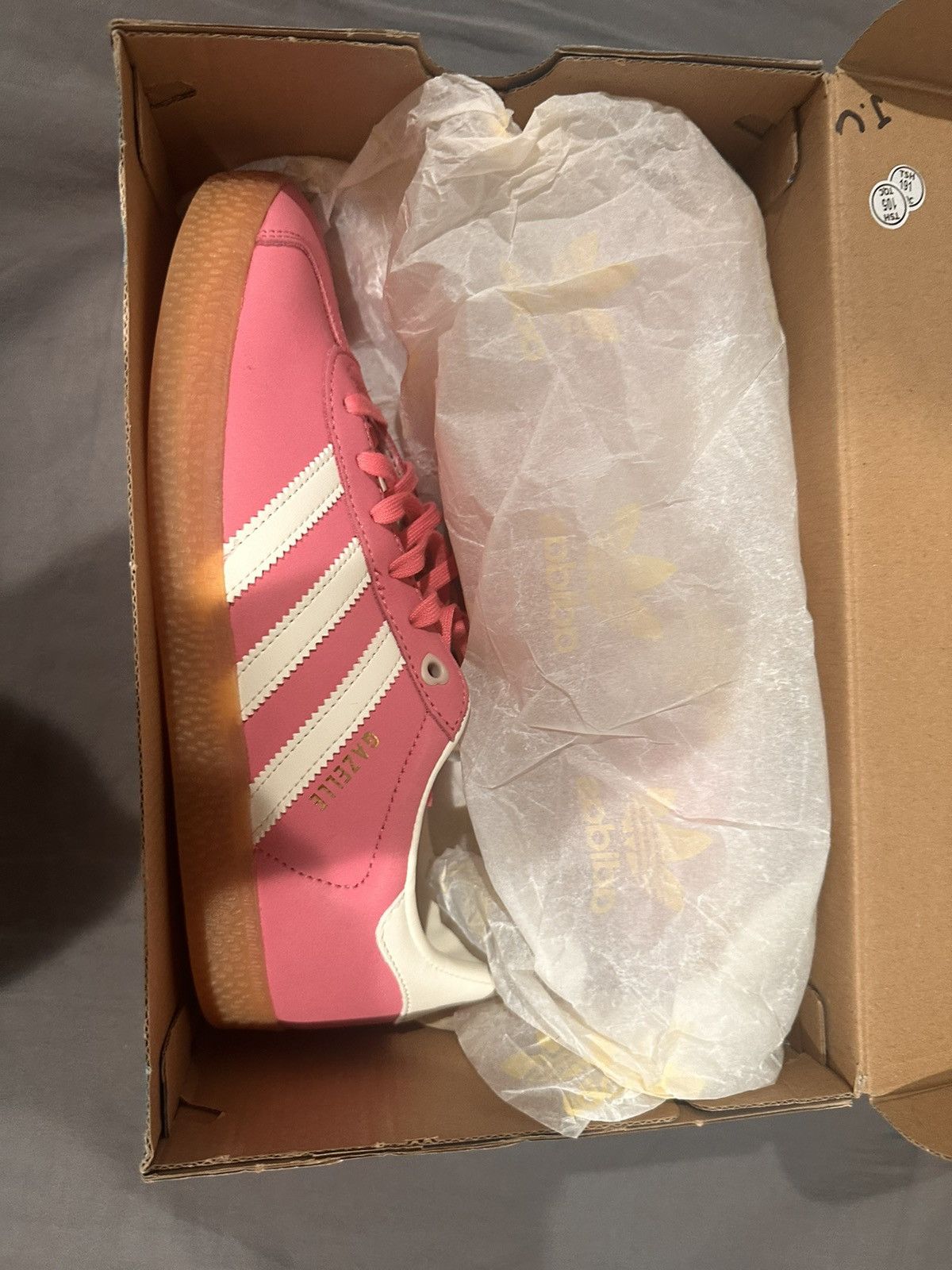Adidas Size 6Y Adidas Gazelle J’Pink Fusion Gum Size US 6 / EU 39 - 2 Thumbnail