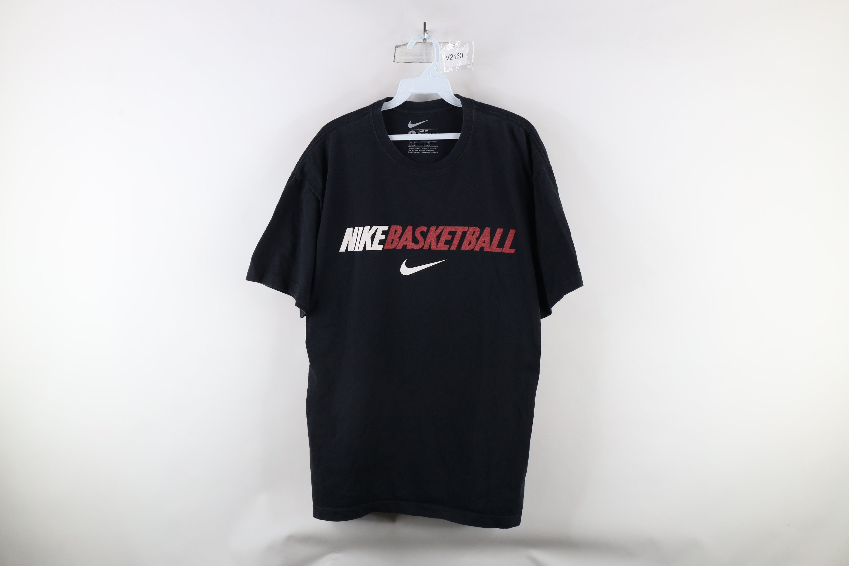 Nike × Vintage Vintage Nike Basketball Travis Scott Center Swoosh T-Shirt Size US L / EU 52-54 / 3 - 1 Thumbnail