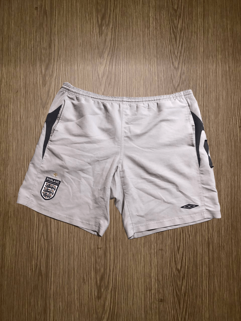 Umbro Vintage Umbro shorts y2k Size US 38 / EU 54 - 1 Thumbnail