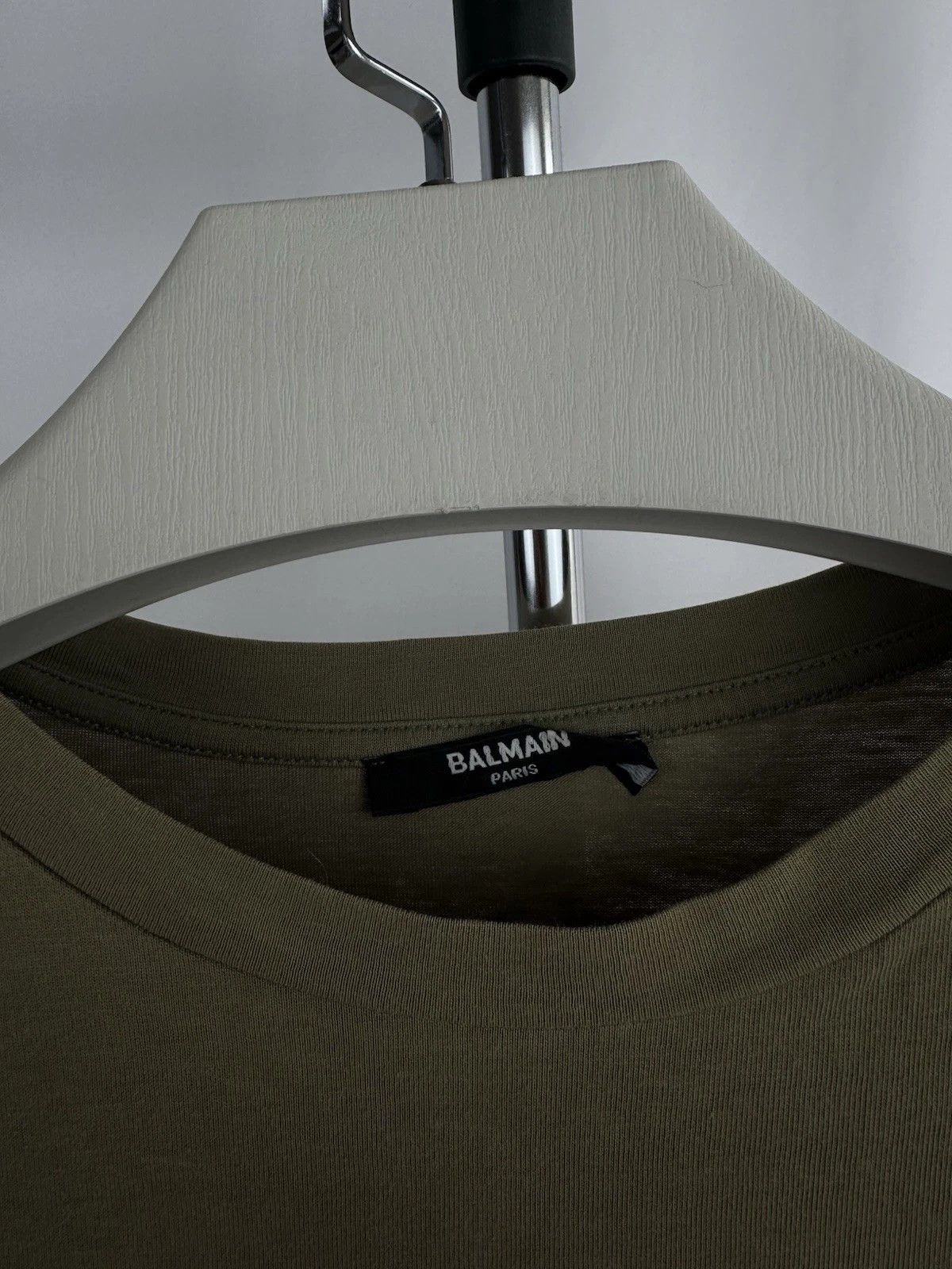 Balmain BALMAIN Paris Men's T-Shirt Distressed Green size:M RARE Size US M / EU 48-50 / 2 - 5 Thumbnail