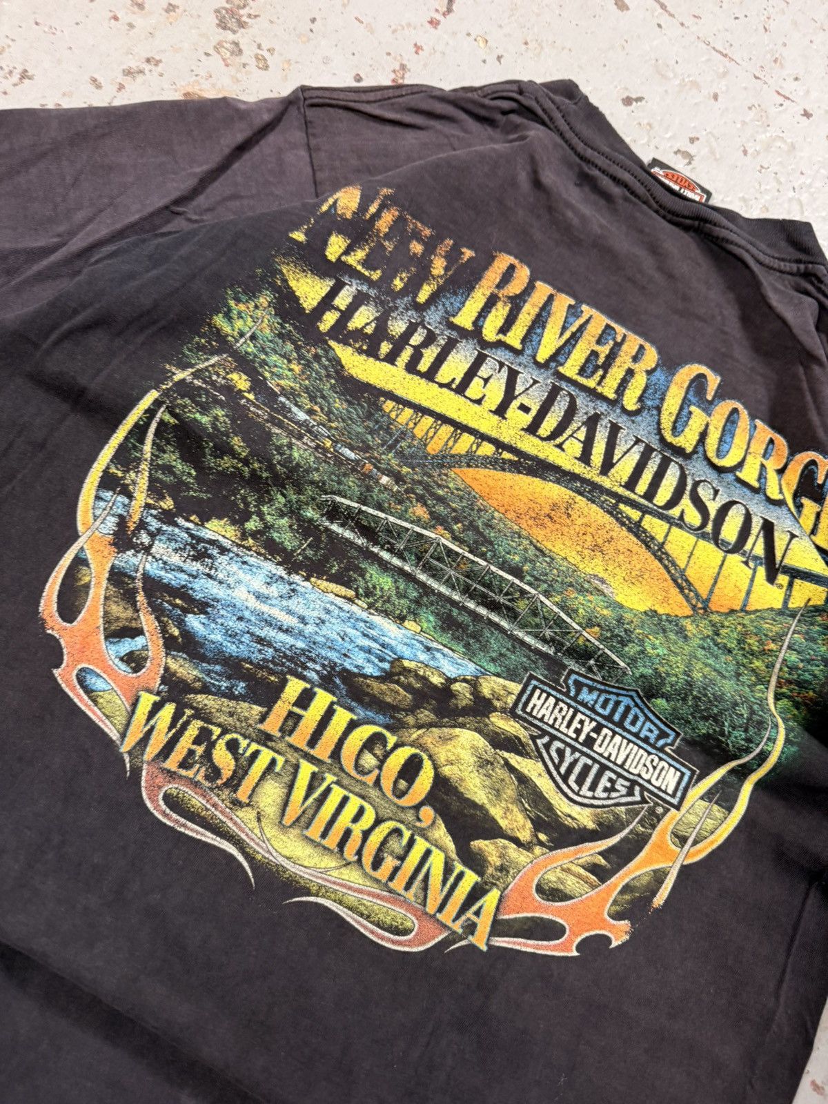 Vintage Vintage Harley Davidson Neo Tribal Tee Size US M / EU 48-50 / 2 - 6 Thumbnail