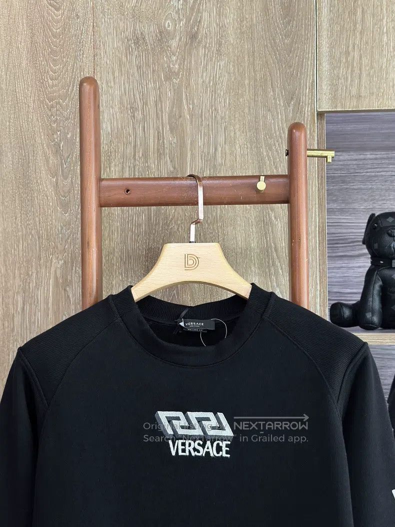 Versace Versace Men's black zippered casual crew neck sweatshirt l Size US S / EU 44-46 / 1 - 5 Thumbnail