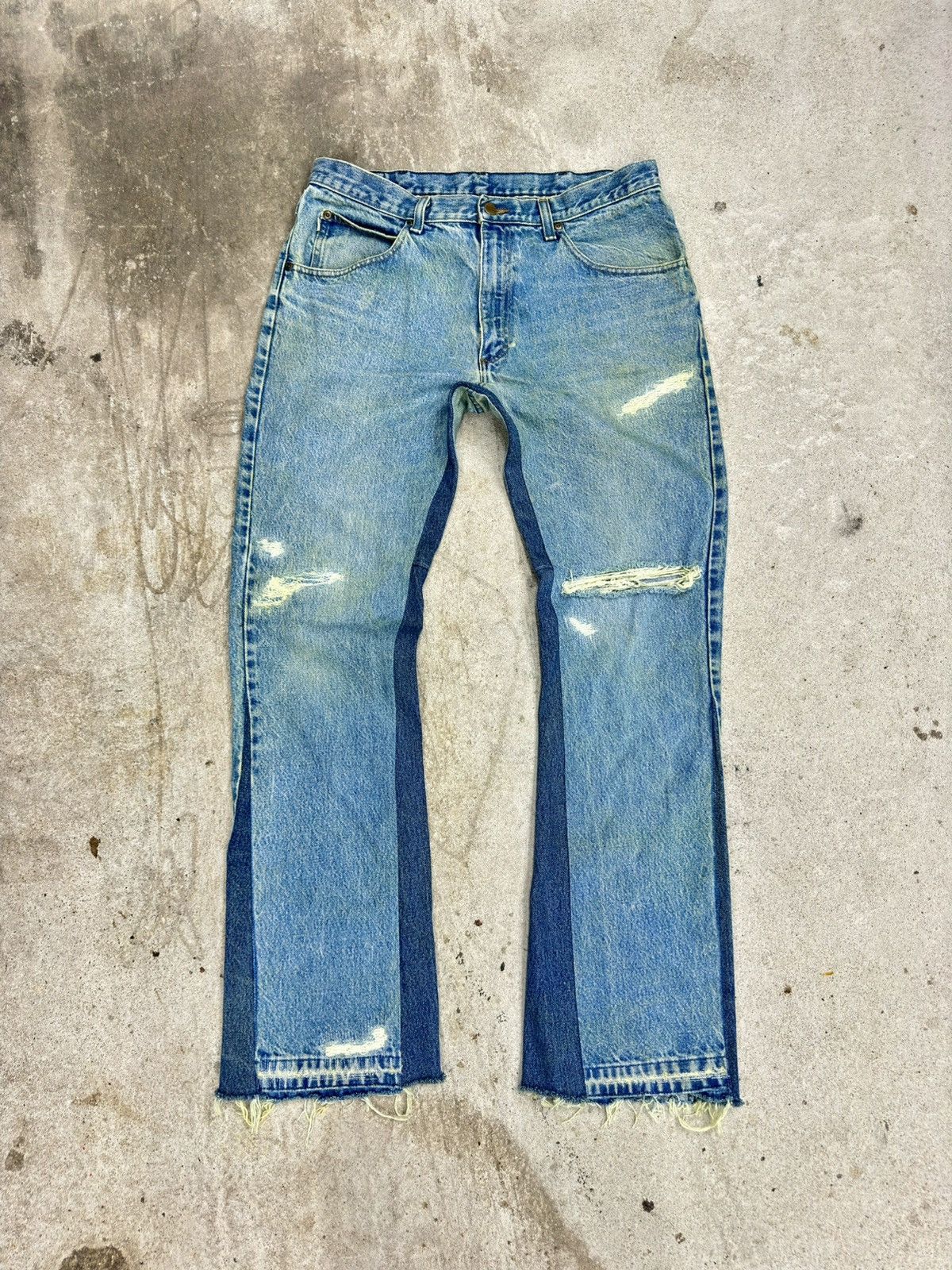 Levi's × Vintage Vintage 32x32 Distressed & Flare Jeans 90s Denim Boro Patch Size US 32 / EU 48 - 1 Thumbnail
