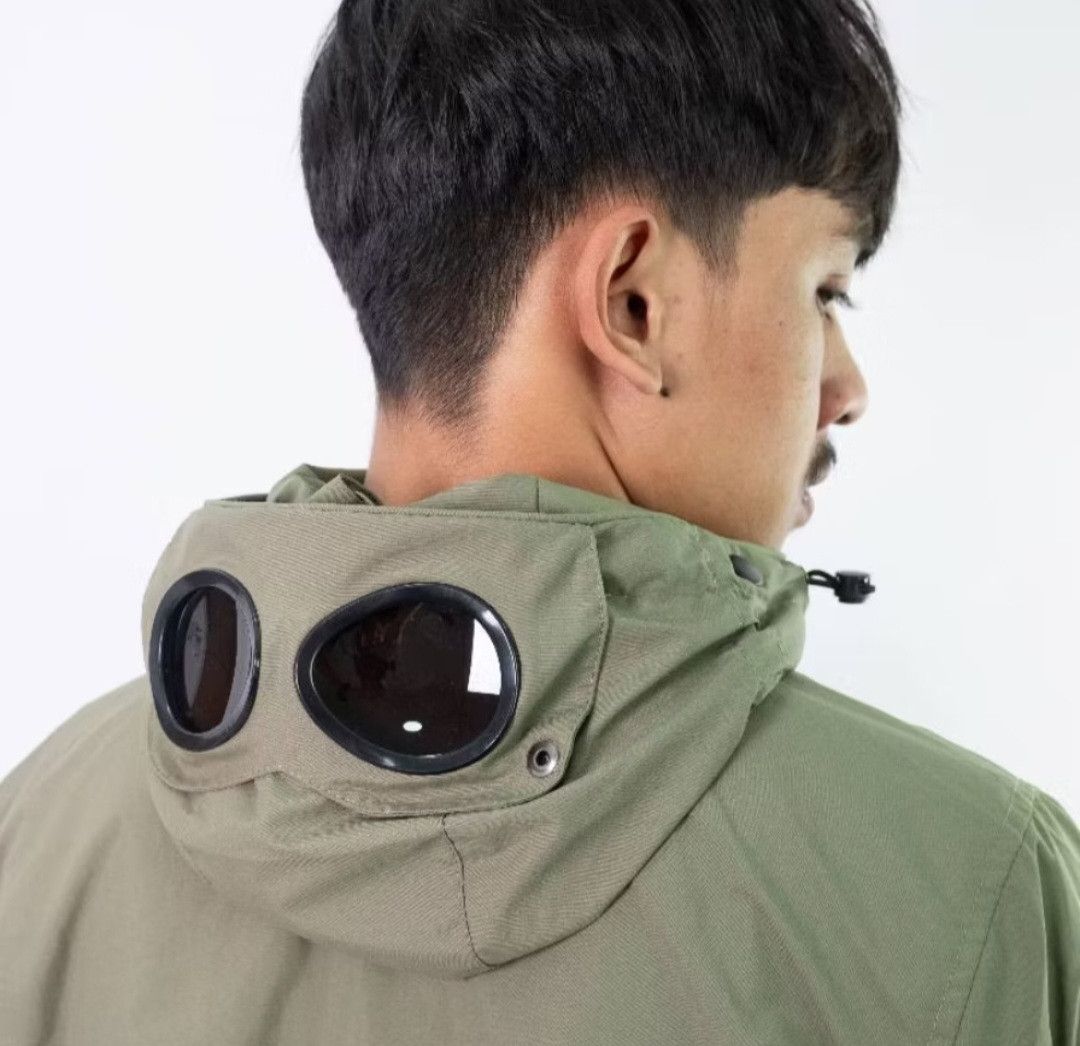 Japanese Brand 💥Casual green lens hoodie jacket Size US M / EU 48-50 / 2 - 4 Thumbnail