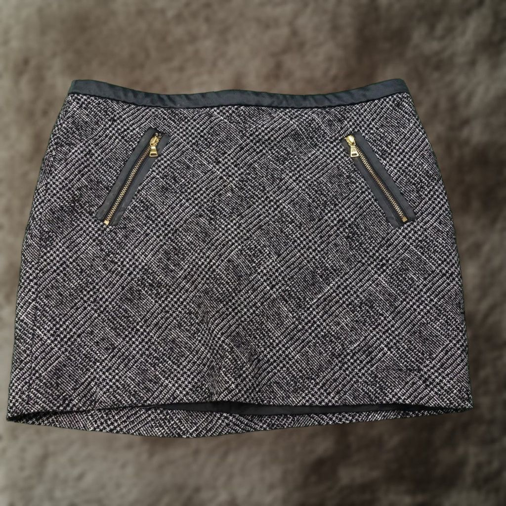 Express Express Skirt Womens 10 Black Plaid Tweed Straight Pencil Short Lined Zip Product Details: Zippered, Pockets, Lined, Workwear, Fall Size 32" / US 10 / IT 46 - 1 Thumbnail